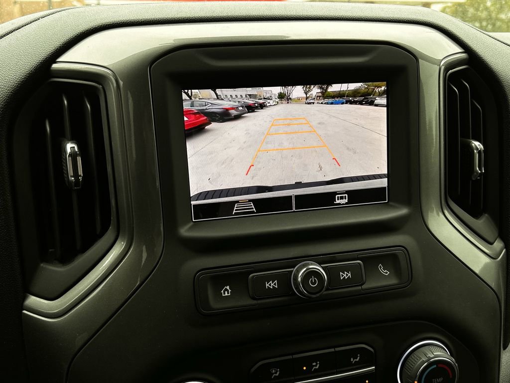 Used 2025 Chevrolet Silverado 2500 Custom w/ Custom Value Package image 17