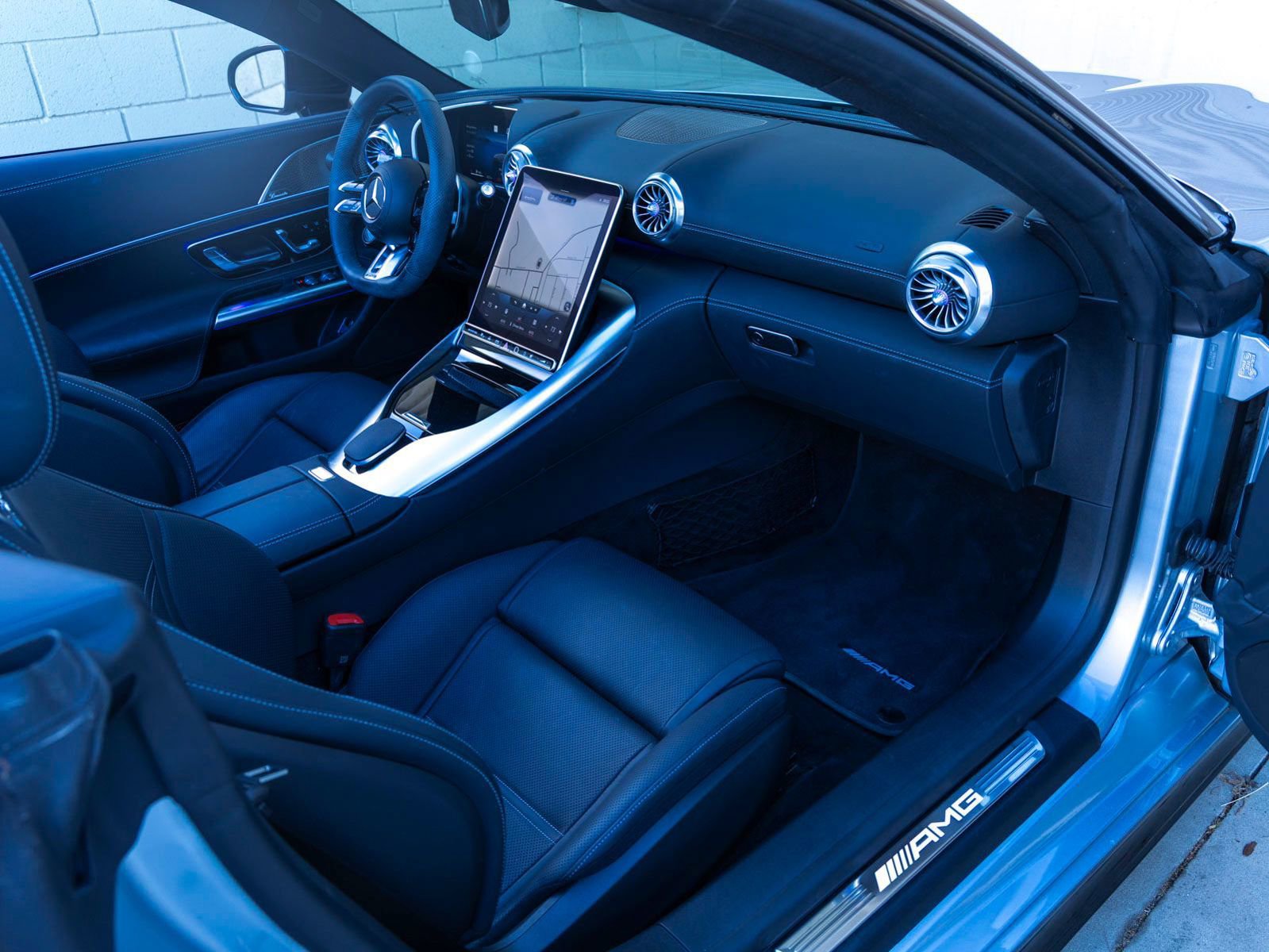 Used 2022 Mercedes-Benz SL 55 AMG 4MATIC image 22