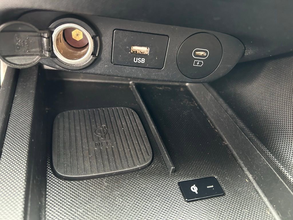 Used 2024 Hyundai Elantra N image 29