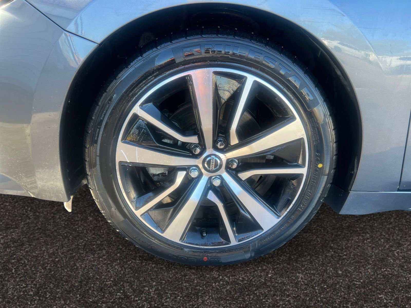 Used 2022 Nissan Maxima SV w/ Floor Mat Group image 14