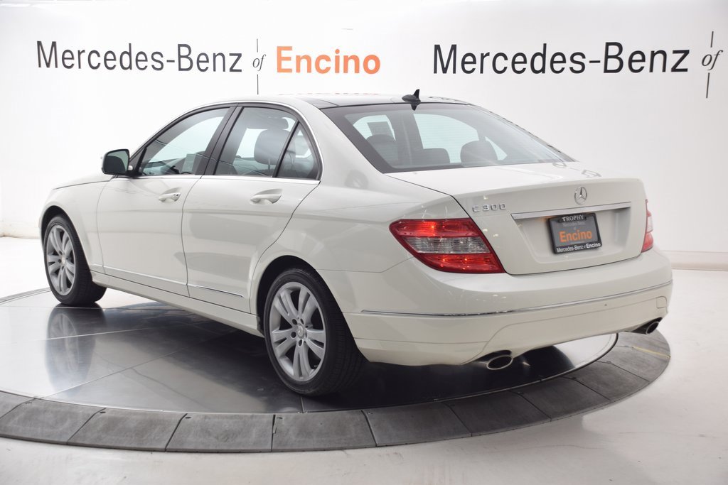 Used 2008 Mercedes-Benz C 300 Sedan image 3