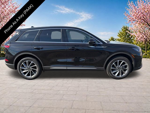 Used 2024 Lincoln Corsair AWD w/ Equipment Group 101A image 9