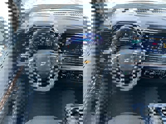 Used 2024 Chevrolet Silverado 1500 LT image 25