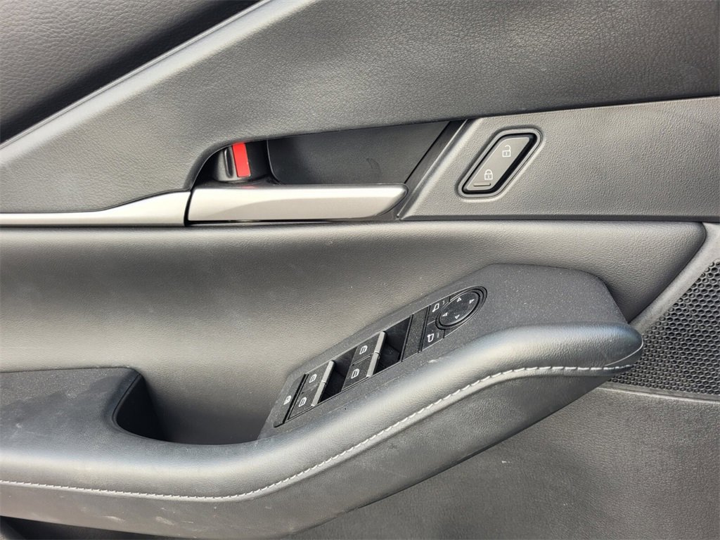 Certified 2023 MAZDA CX-30 AWD 2.5 S w/ Select Package image 21