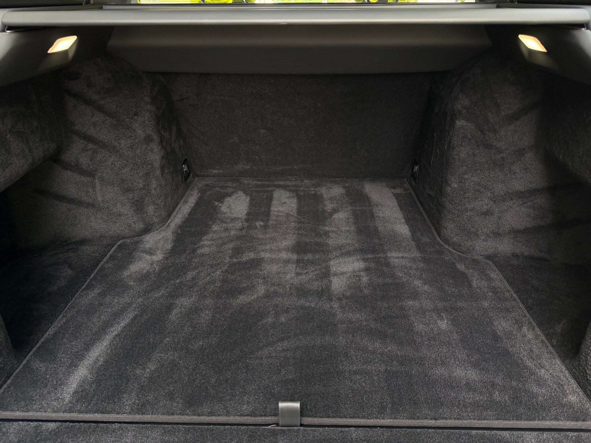 Used 2025 Rolls-Royce Cullinan Black Badge image 47