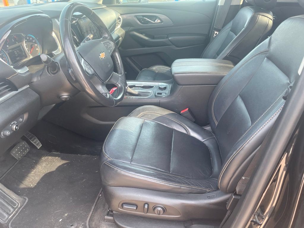 Used 2019 Chevrolet Traverse Premier w/ Redline Edition AWD/4WD image 13