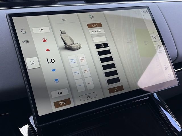 Used 2025 Land Rover Range Rover Sport SV Edition Two image 31