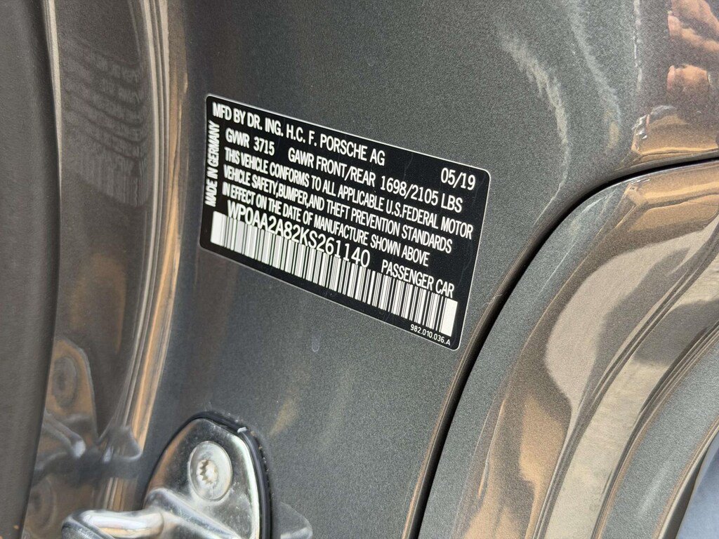 Used 2019 Porsche 718 Cayman RWD image 23