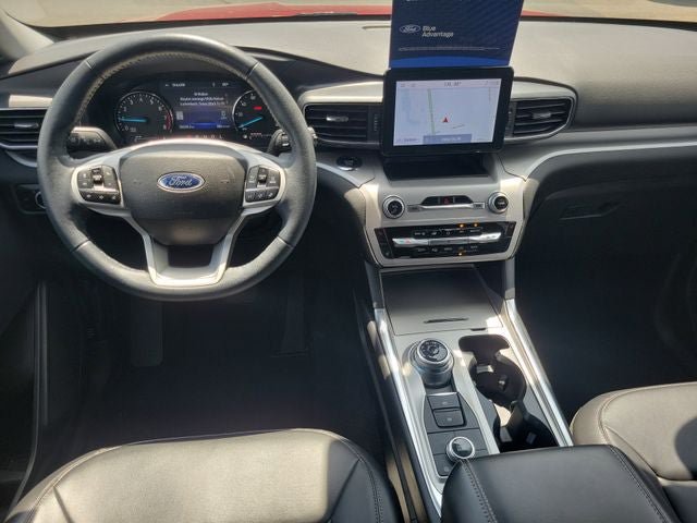 Certified 2023 Ford Explorer XLT w/ Equipment Group 202A AWD/4WD image 27