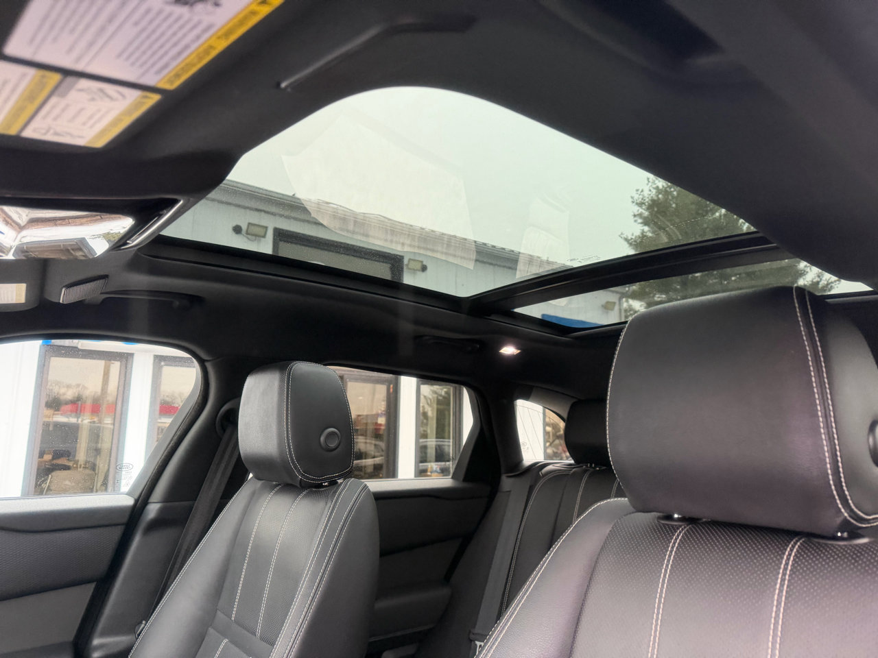 Used 2023 Land Rover Range Rover Velar S image 20