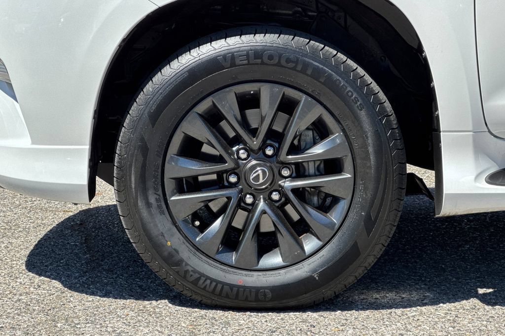 Used 2022 Lexus GX 460 Premium w/ Premium Package AWD/4WD image 28