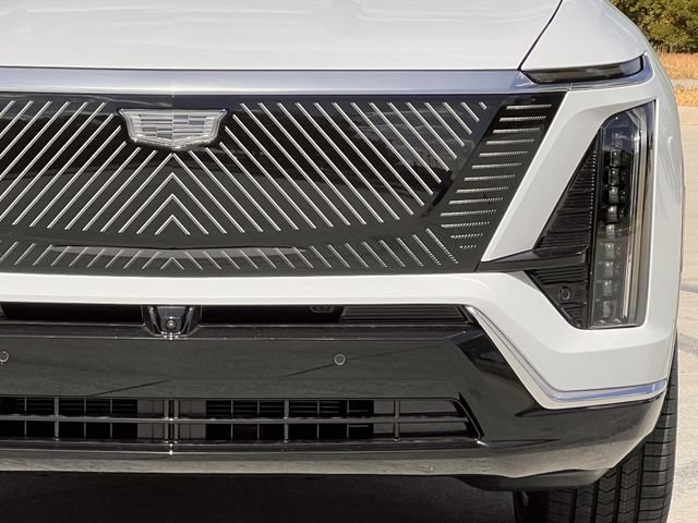 New 2027 Cadillac Vistiq Luxury AWD/4WD image 8