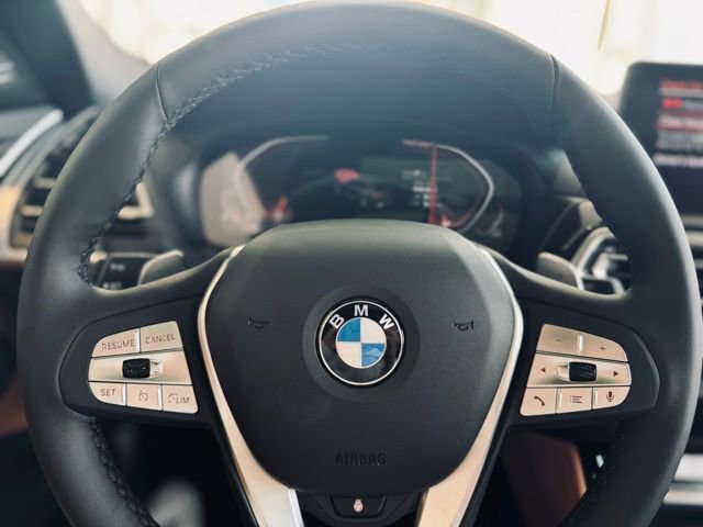 New 2025 BMW X4 xDrive30i w/ Premium Package image 25