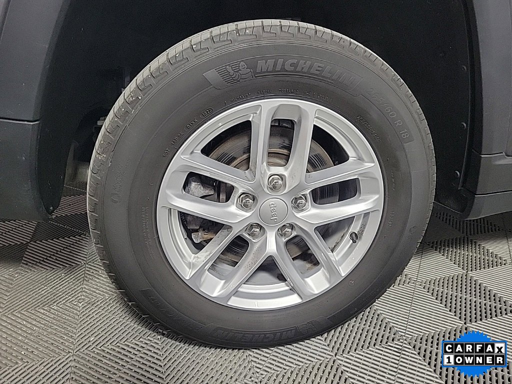 Used 2022 Jeep Grand Cherokee L Laredo w/ Luxury Tech Group I image 12