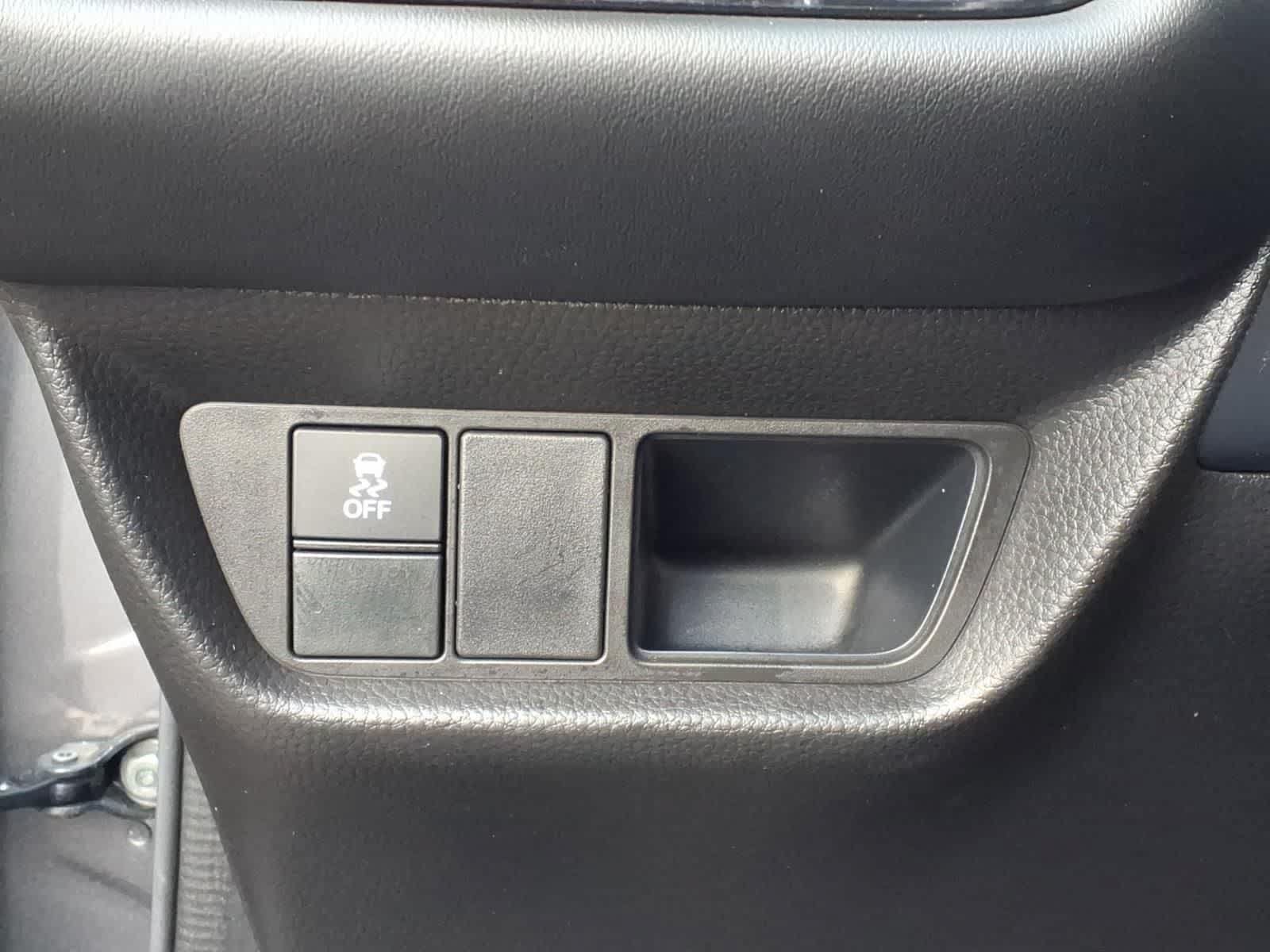 Used 2023 Honda HR-V EX-L image 17