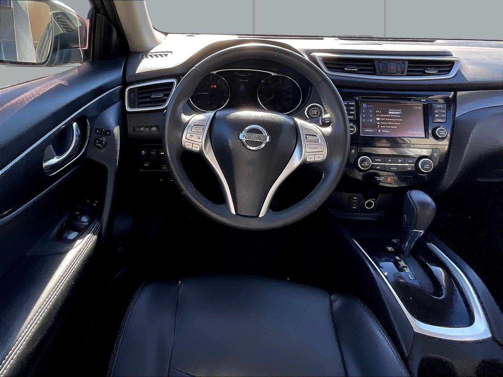 Used 2015 Nissan Rogue SL AWD/4WD image 10