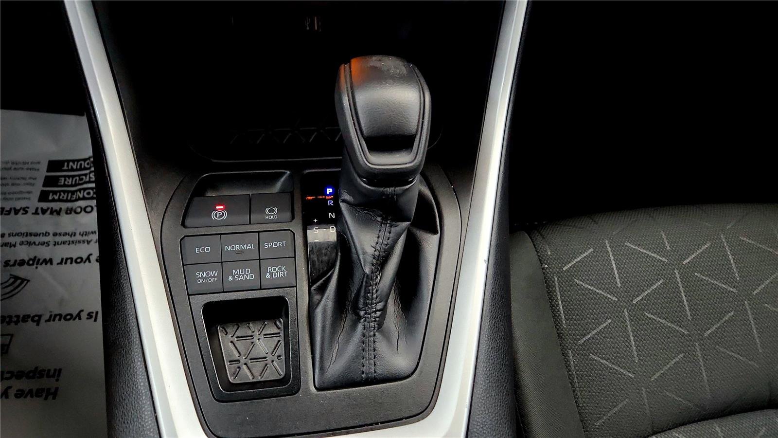 Certified 2023 Toyota RAV4 XLE image 40