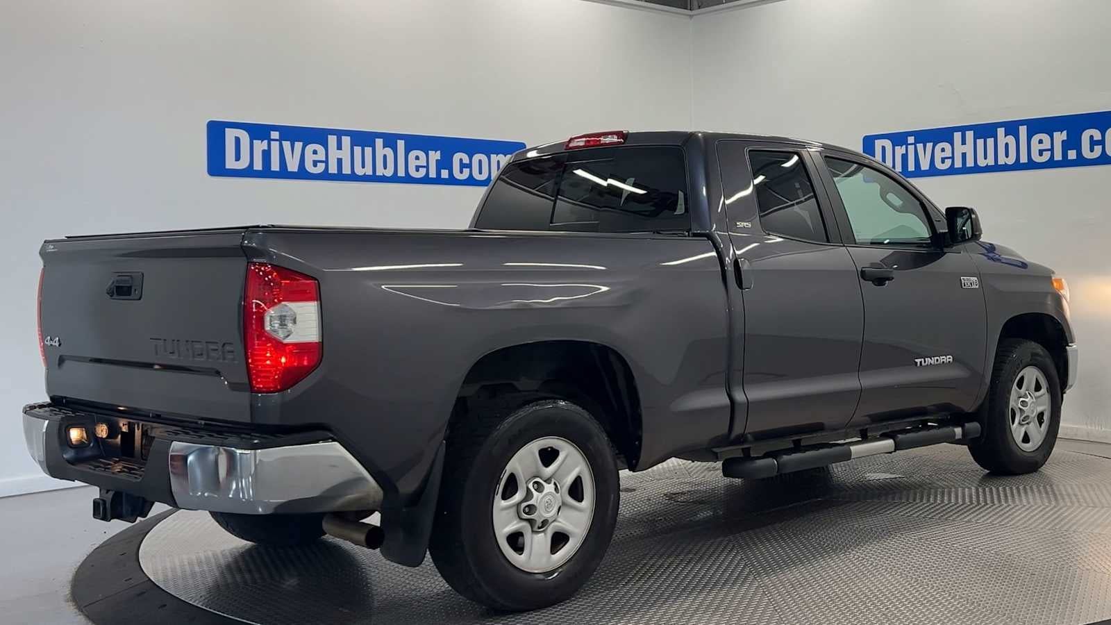 Used 2015 Toyota Tundra SR5 AWD/4WD image 7