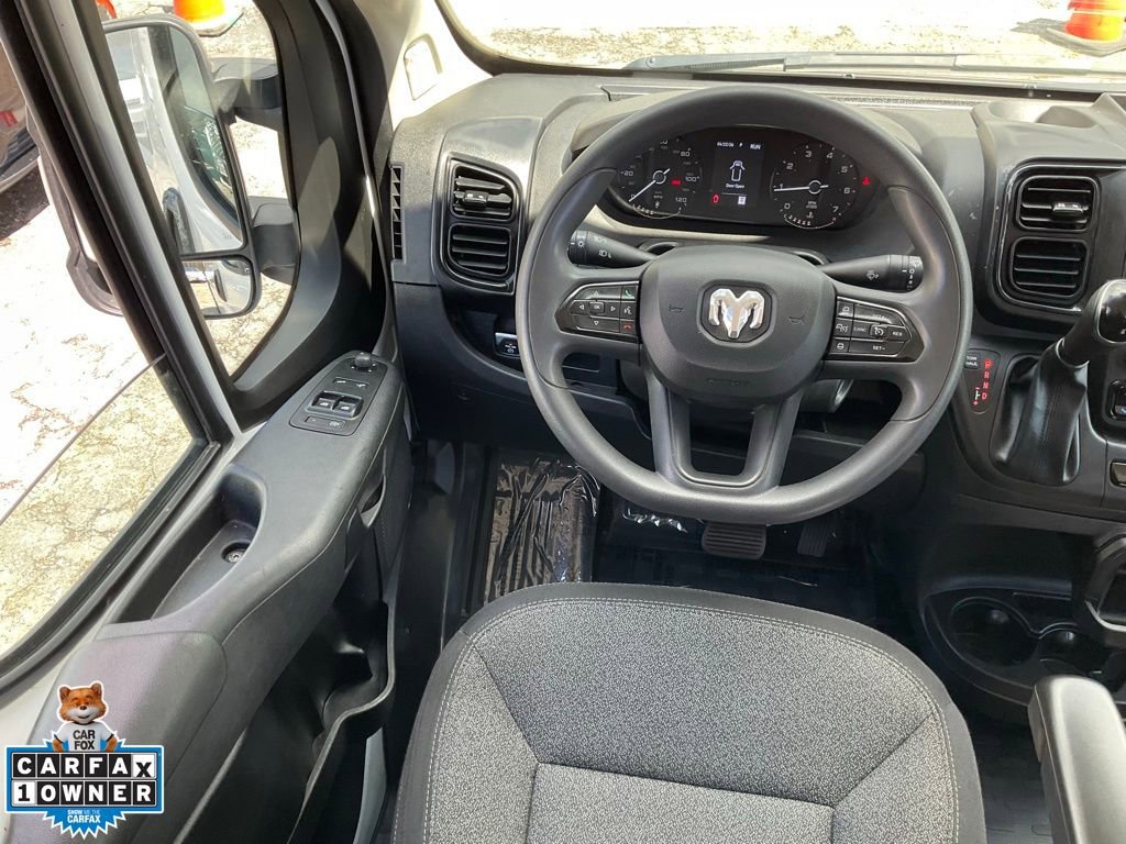 Used 2025 RAM ProMaster 2500 w/ Convenience Group FWD image 32