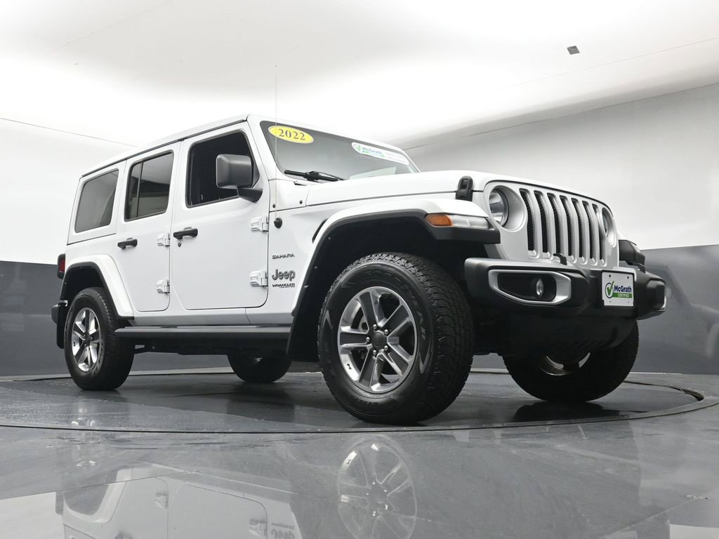 Used 2022 Jeep Wrangler Unlimited Sahara w/ Cold Weather Group AWD/4WD image 25