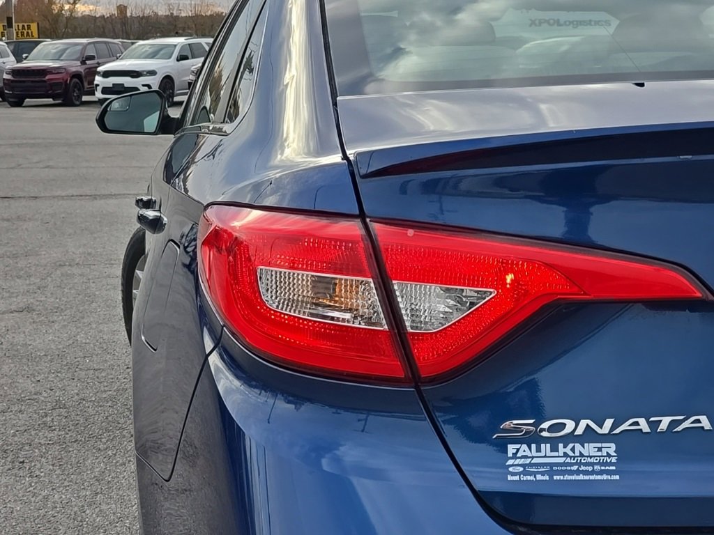 Used 2016 Hyundai Sonata SE image 11