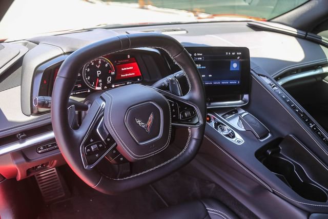 Used 2025 Chevrolet Corvette Stingray Preferred Cpe w/ Battery Protection Package RWD image 17