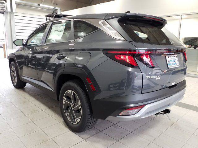 Used 2026 Hyundai Tucson Blue SE w/ Tow & Go Package AWD/4WD image 21
