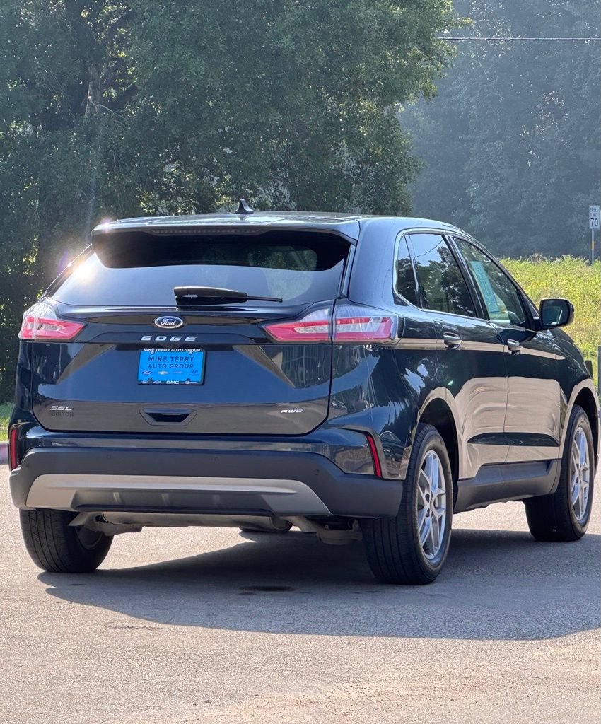 Used 2024 Ford Edge SEL w/ Convenience Package AWD/4WD image 13