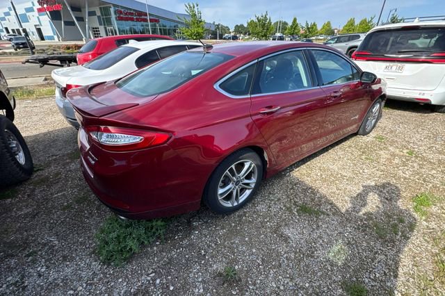 Used 2015 Ford Fusion Titanium FWD image 4