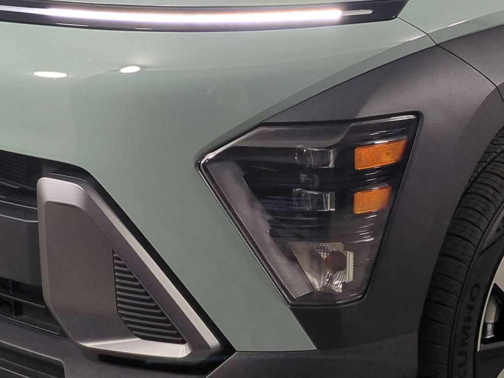Used 2025 Hyundai Kona SEL FWD image 10