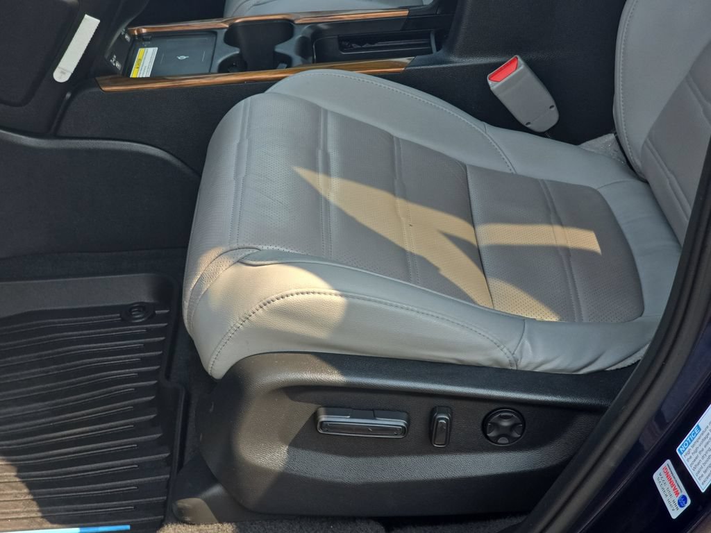 Used 2021 Honda CR-V Touring image 32