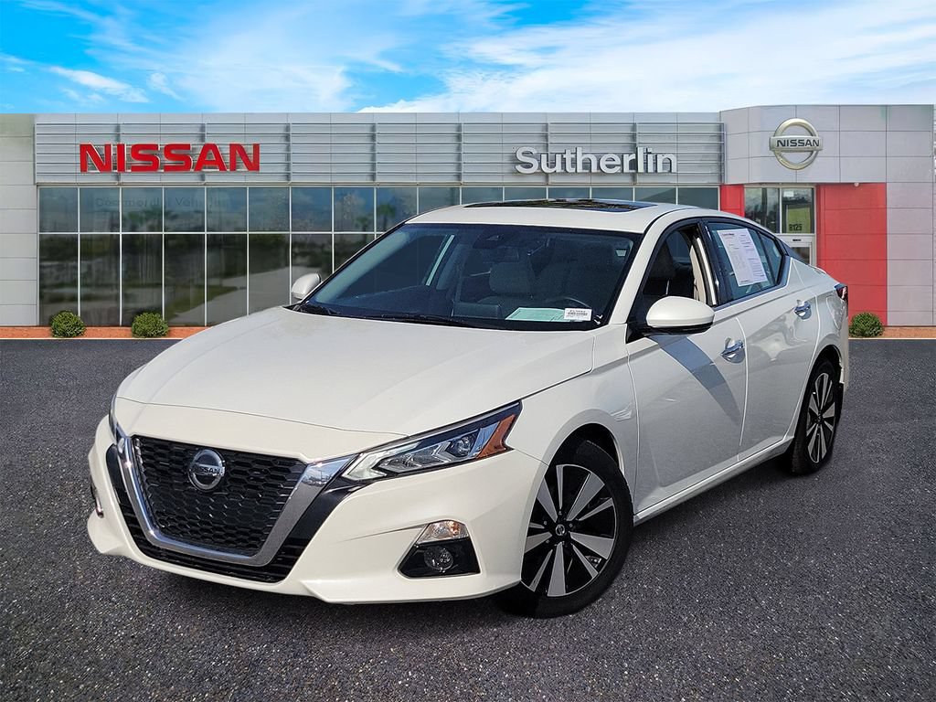 Certified 2022 Nissan Altima 2.5 SL