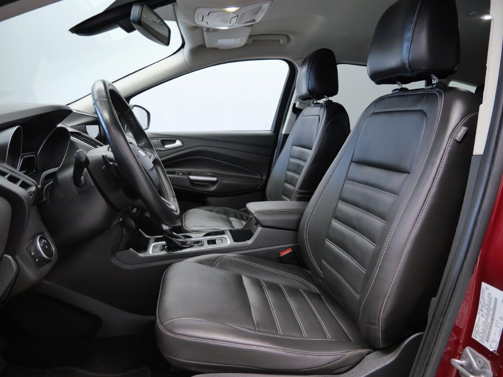 Used 2017 Ford Escape Titanium AWD/4WD image 10