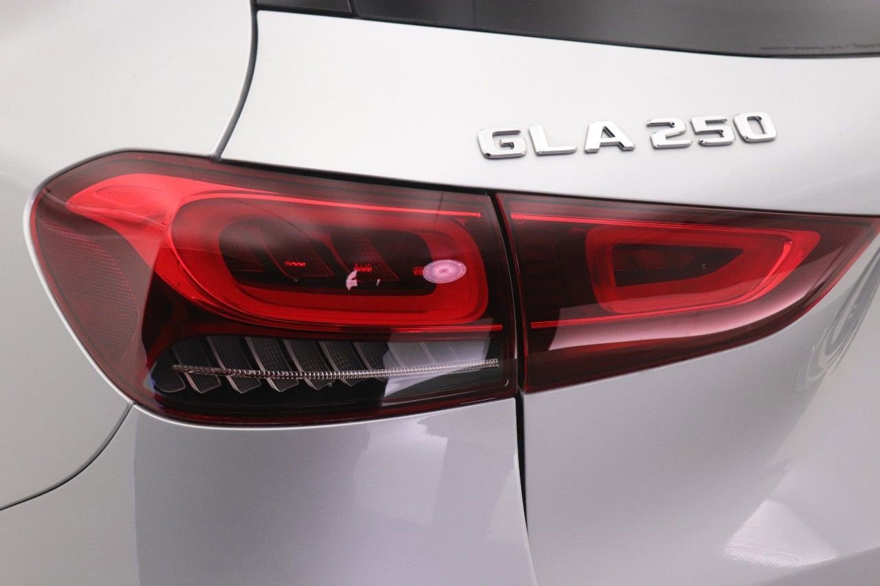 Certified 2023 Mercedes-Benz GLA 250 image 21