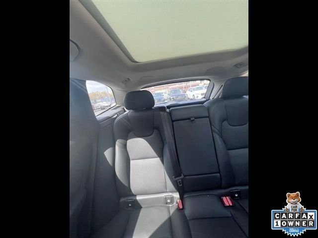 Used 2023 Volvo XC60 B5 Plus w/ Climate Package image 15