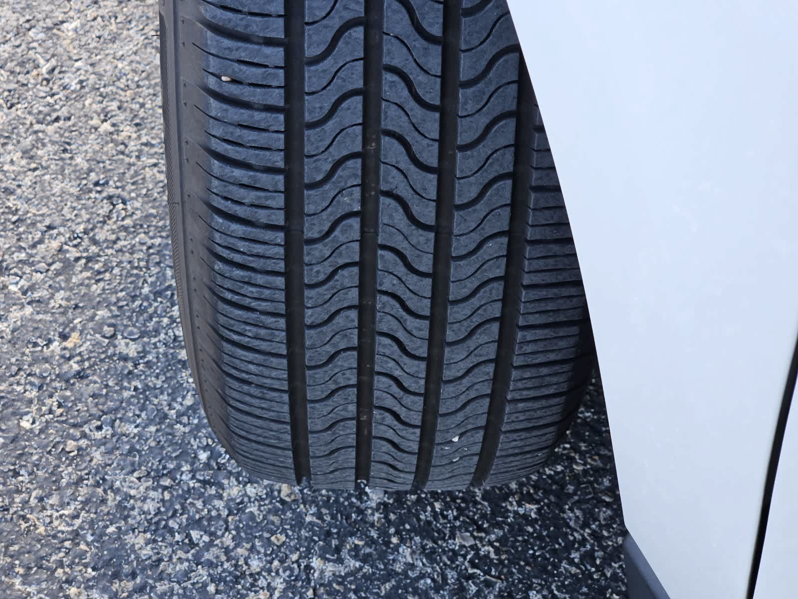 Used 2019 Chevrolet Equinox LT FWD image 10