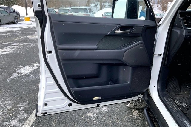 Used 2024 Lexus GX 550 550 Overtrail+ image 17