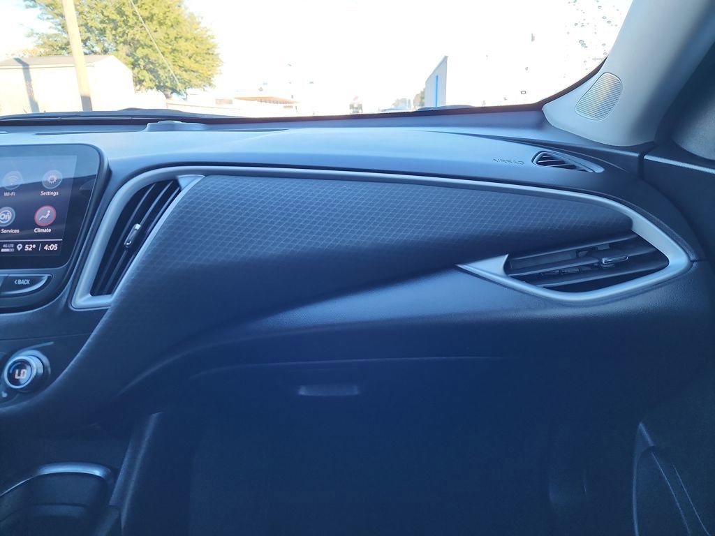 Certified 2023 Chevrolet Malibu LT image 33