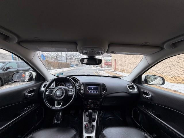 Used 2018 Jeep Compass Latitude w/ Popular Equipment Group image 32