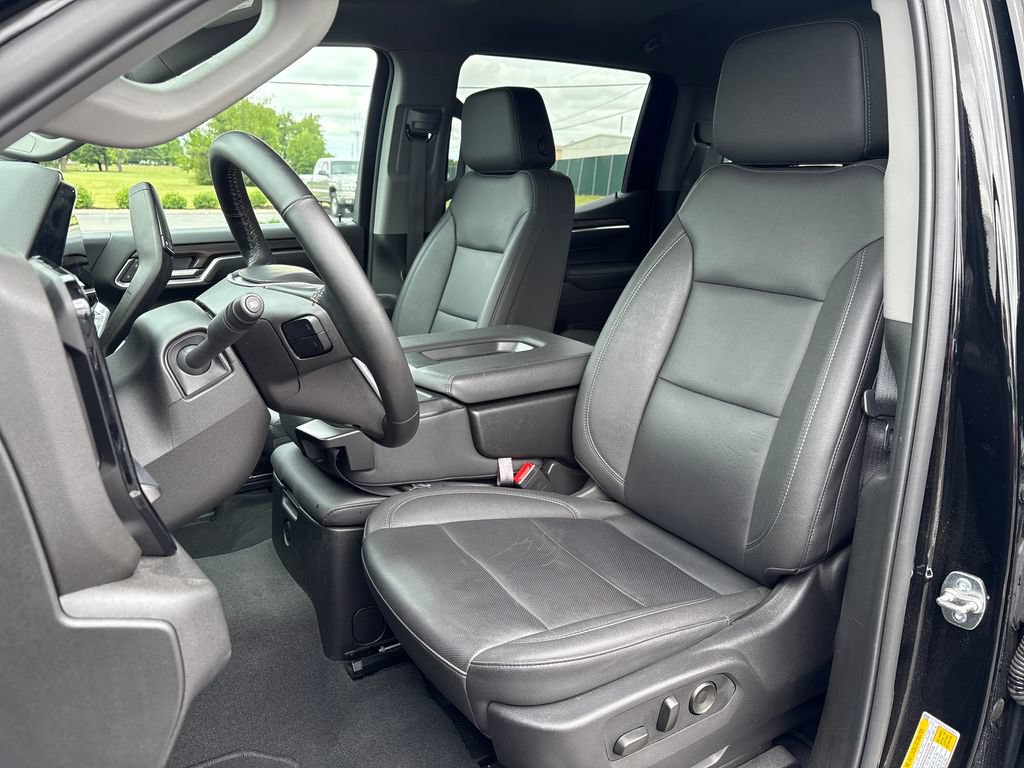 Certified 2026 GMC Sierra 1500 SLT AWD/4WD image 15