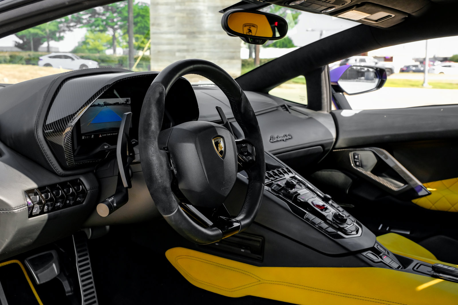 Used 2018 Lamborghini Aventador S AWD/4WD image 17