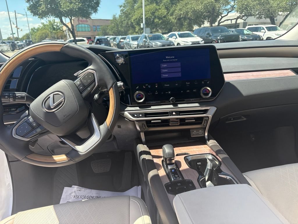 Certified 2025 Lexus RX 350 Premium Plus w/ Convenience Package FWD image 17