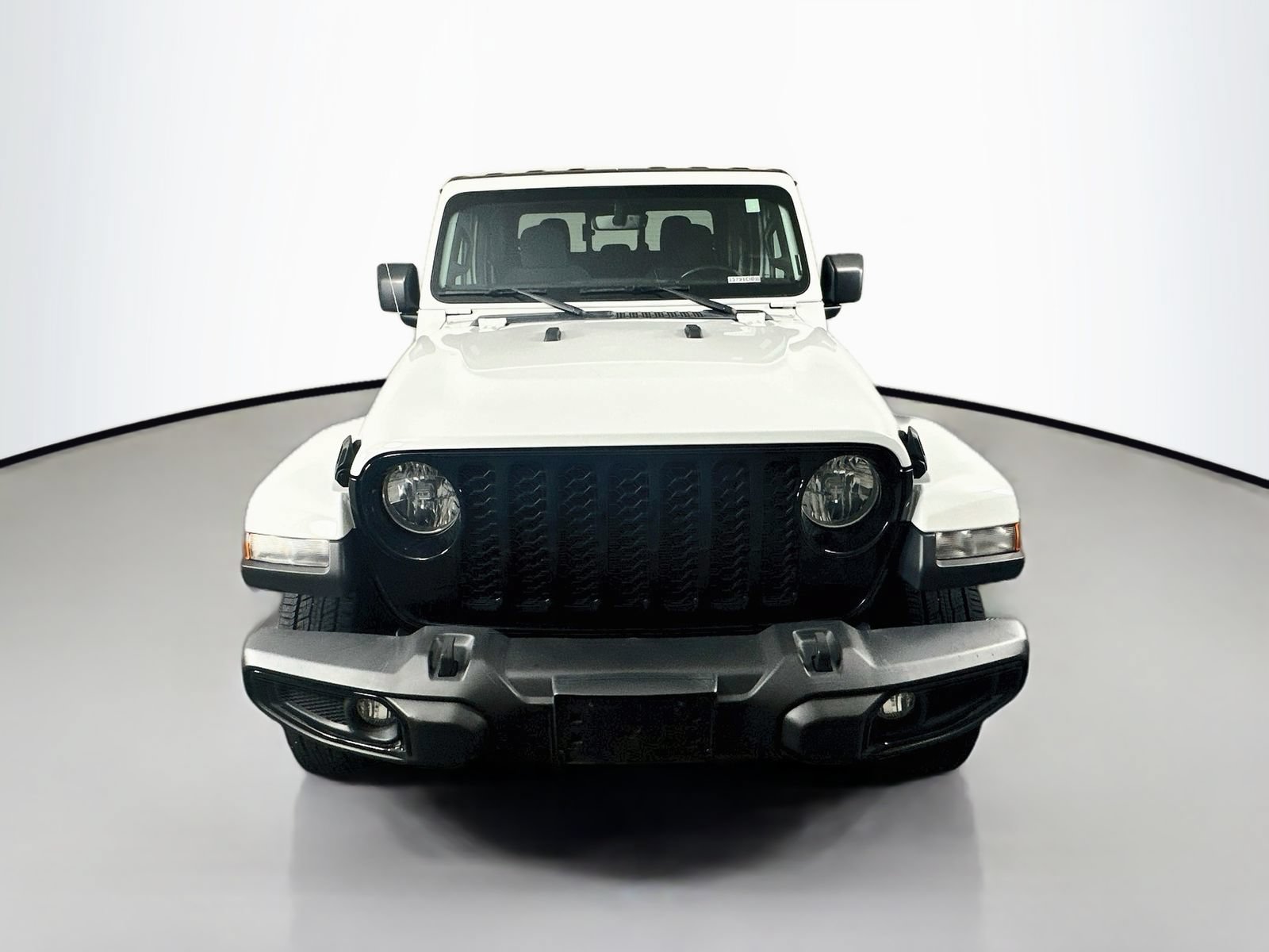Used 2022 Jeep Gladiator Sport AWD/4WD image 2