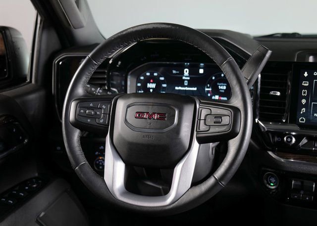 Used 2022 GMC Sierra 1500 Elevation image 11