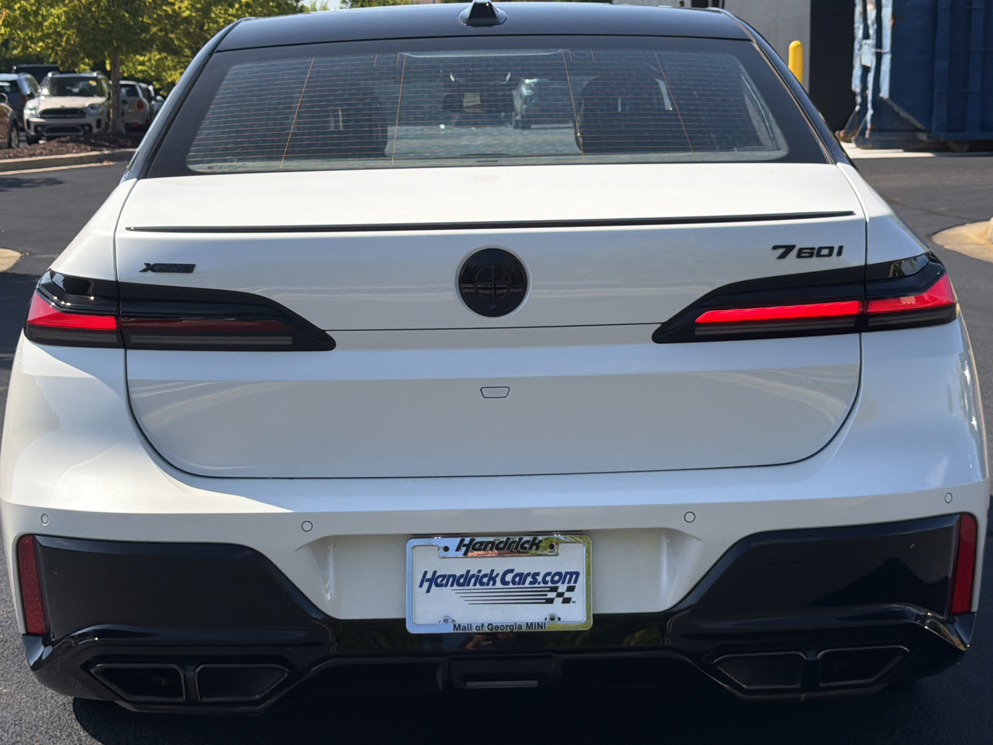 Used 2023 BMW 760i xDrive AWD/4WD image 73
