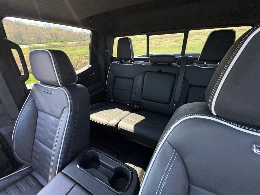 Used 2024 GMC Sierra 1500 AT4X AWD/4WD image 33