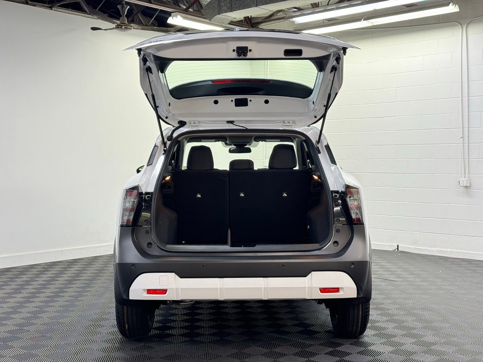 New 2026 Nissan Kicks S image 25