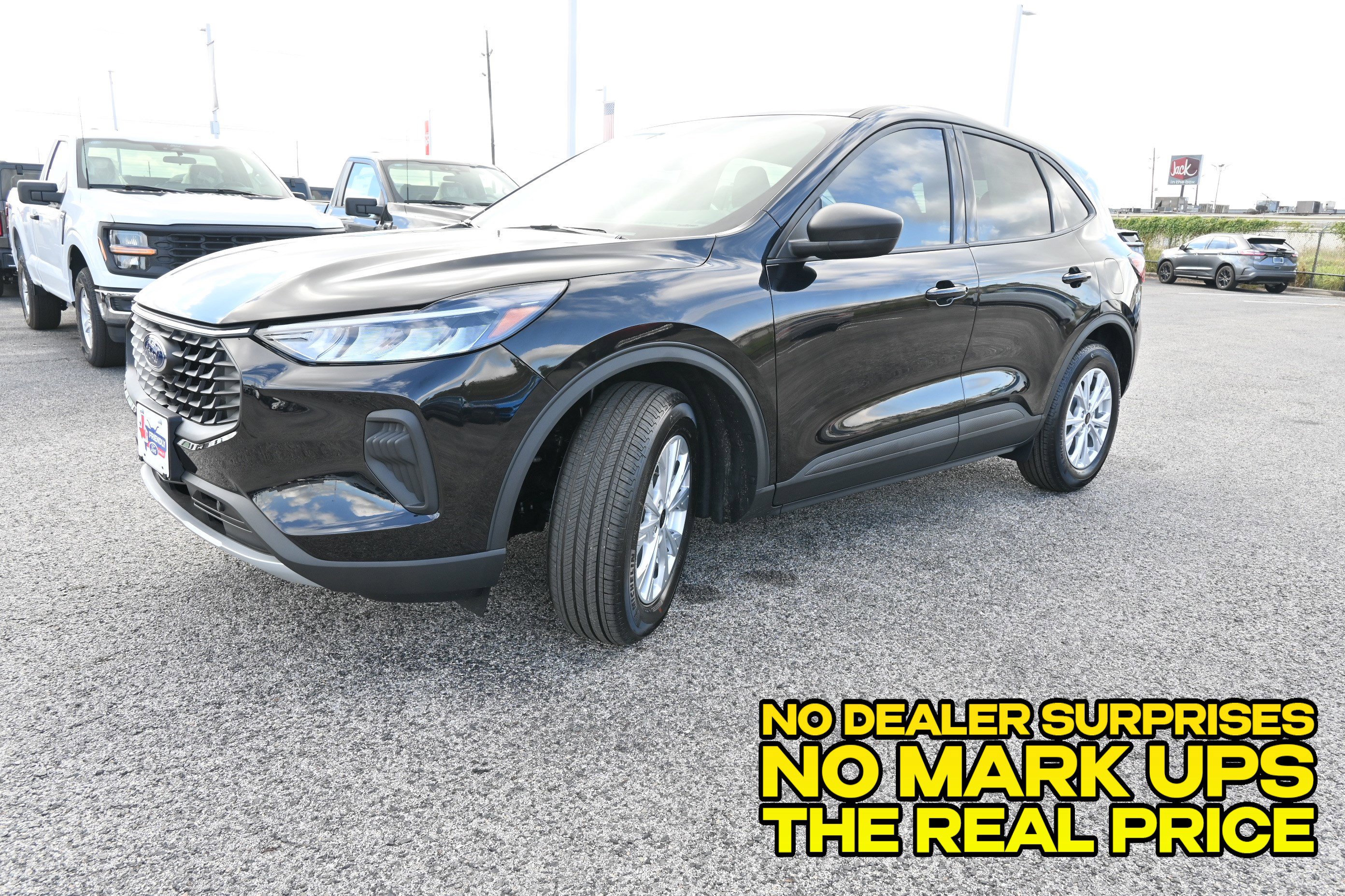 New 2026 Ford Escape Active w/ Tech Pack #1 FWD image 9