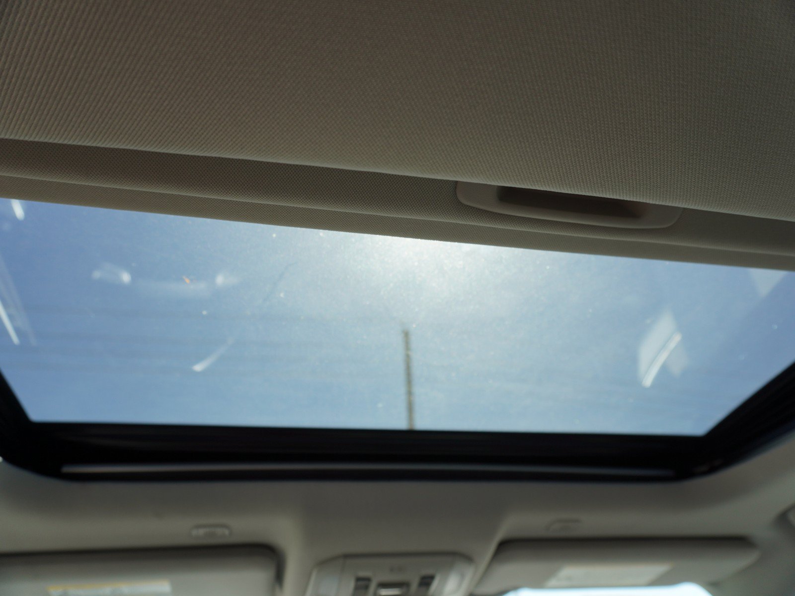 Used 2023 Toyota Highlander XLE FWD image 16