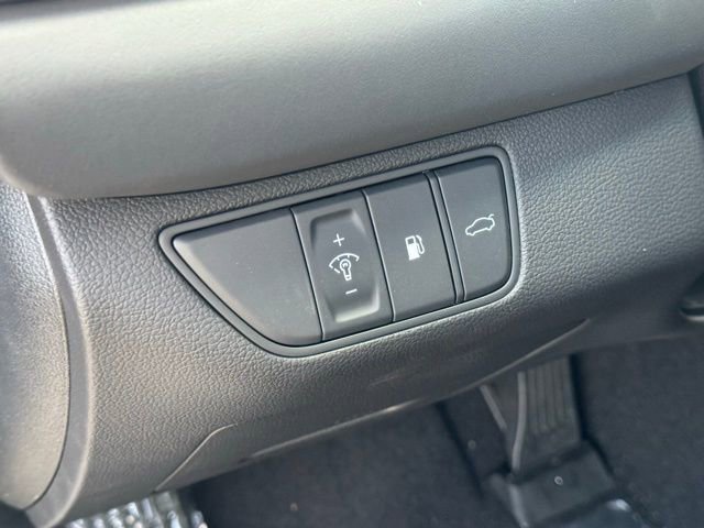 New 2026 Genesis G70 2.5T Prestige image 15